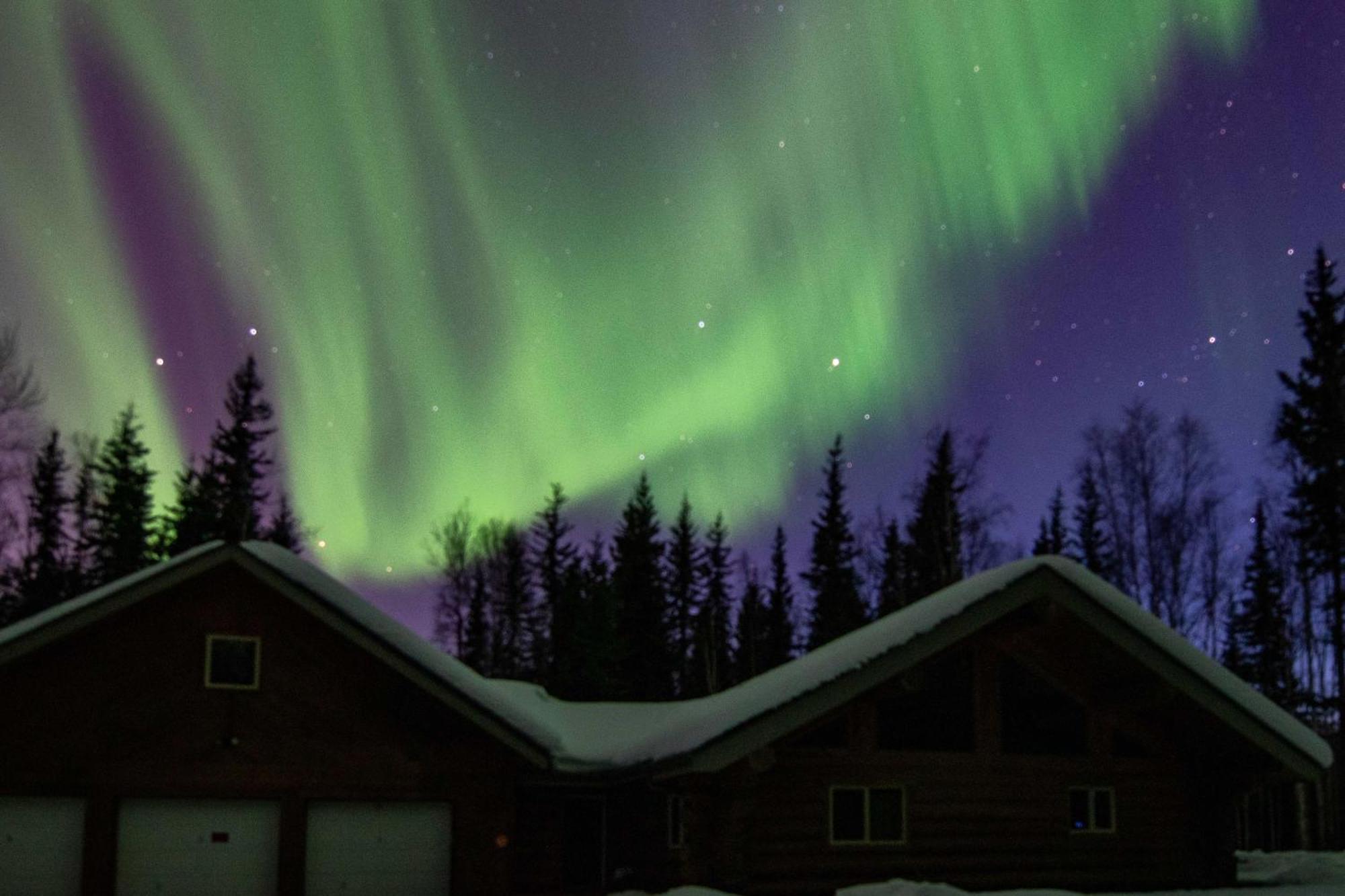 Riverside Log Cabin On-Site Aurora Viewing! North Pole エクステリア 写真